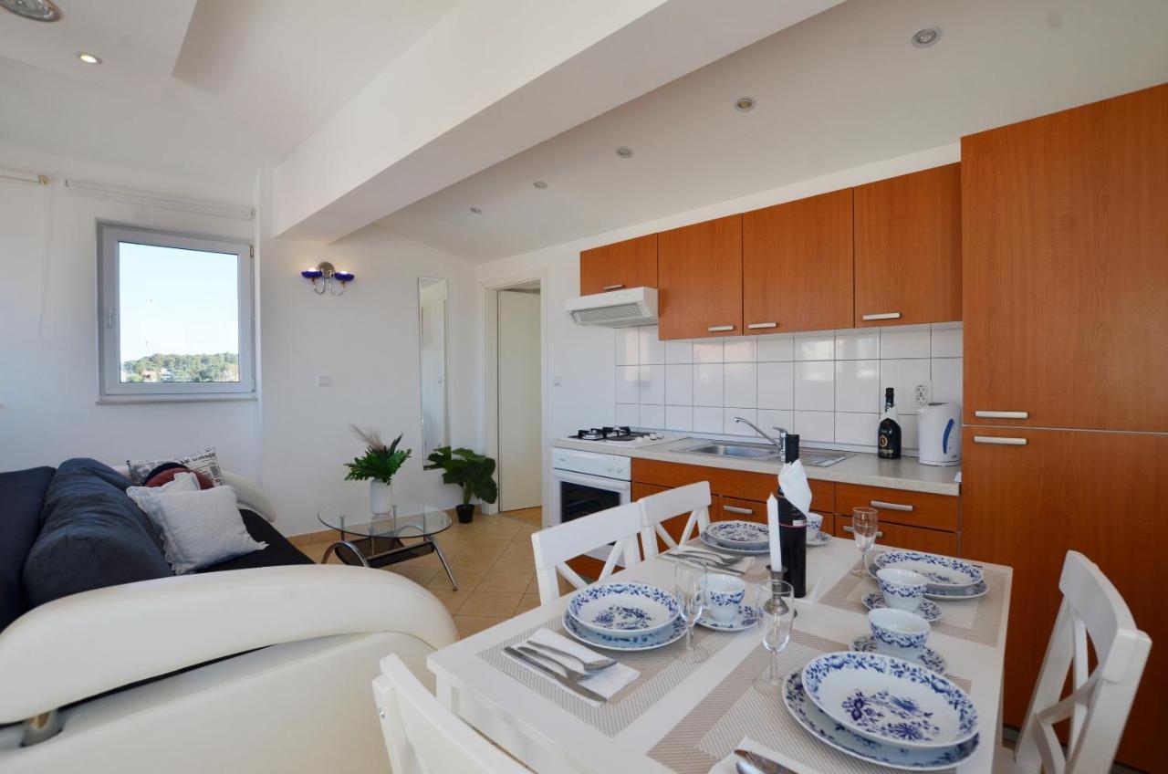 Peter Apartment Rovinj Exterior photo